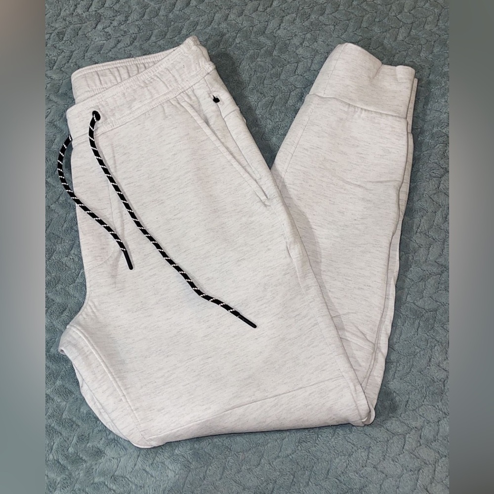 Men’s American Eagle SweatPants.